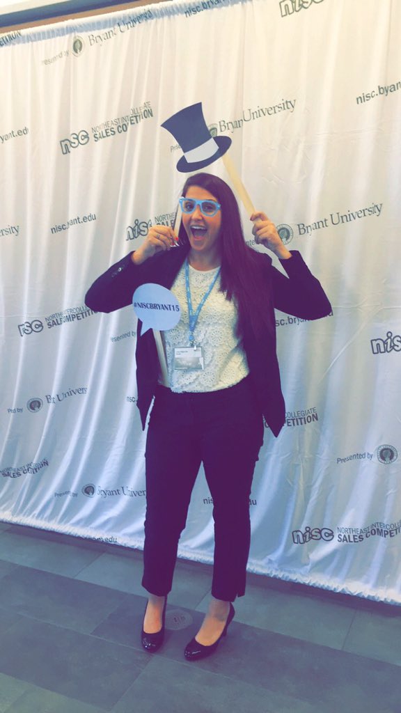 AnnaleeDigi's tweet photo. #NISCBryant15 photo booth! Having fun at @BryantUniv https://t.co/0I9qL6RNjk