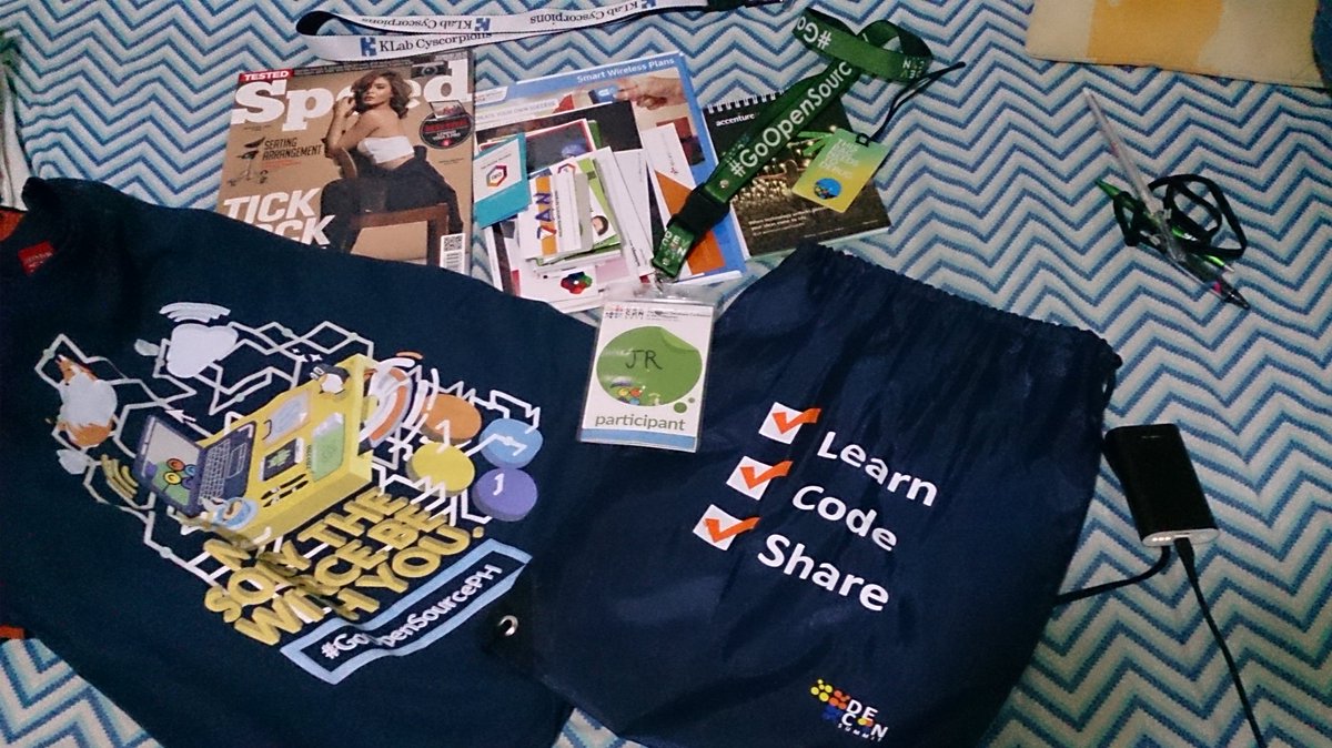 jraspacio's tweet image. Had a blast at day 1 of @DevConPH 
#GoOpenSourcePH 
#DevConSummit2015
