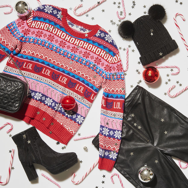 hmusa's tweet photo. Win a holiday trip for 2 to NYC + a $1,000 H&amp;M spree! Follow &amp; RT to enter. https://t.co/N0QCaJvWHn #HMHolidayPromo https://t.co/KVCySrkP0d