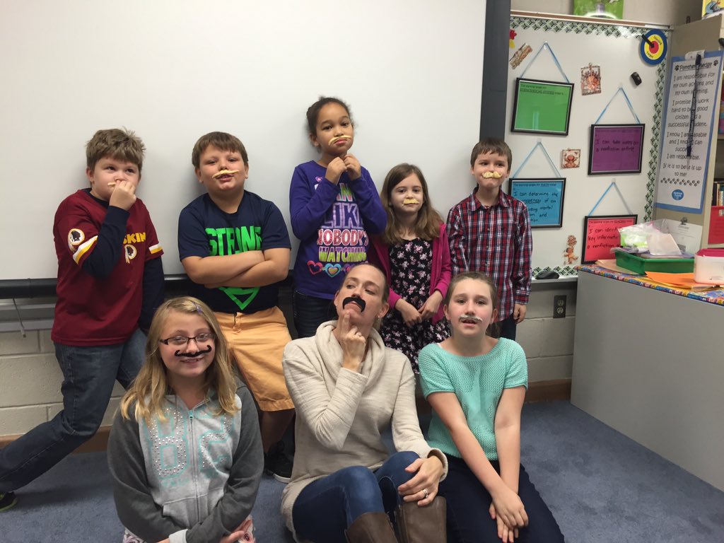 Wendy Robertson tweet media