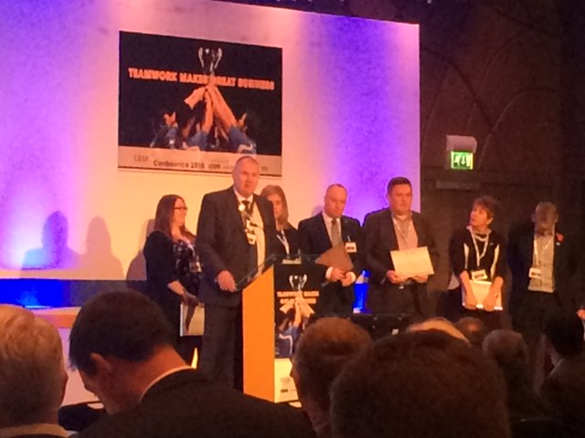 Duncan Vipas collecting his CFSP Certificate at the <a href="/CESAuk/">CESA UK</a> Conference.