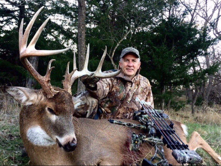 plotwatcher's tweet image. Congratulations to @DB_Realtree on another successful trip to Kansas with this great buck, scoring 165"