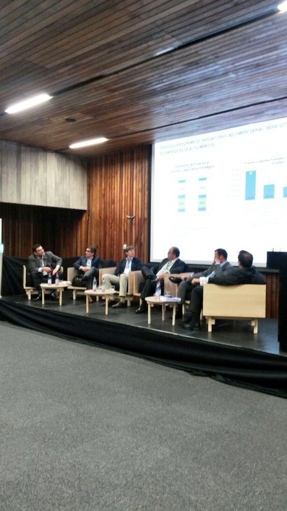 Corfo's tweet photo. . @p_feres en #ElanNetwork_Chile "#Corfo tiene distintos ámbitos de trabajo. En 2015 priorizamos la especialización" https://t.co/vzS6QHcIkx