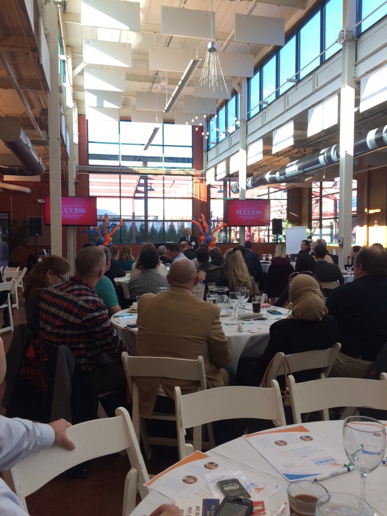 DelValleySummit's tweet image. James Spooner leading us off here at the #DelValleySummit! Great turnout