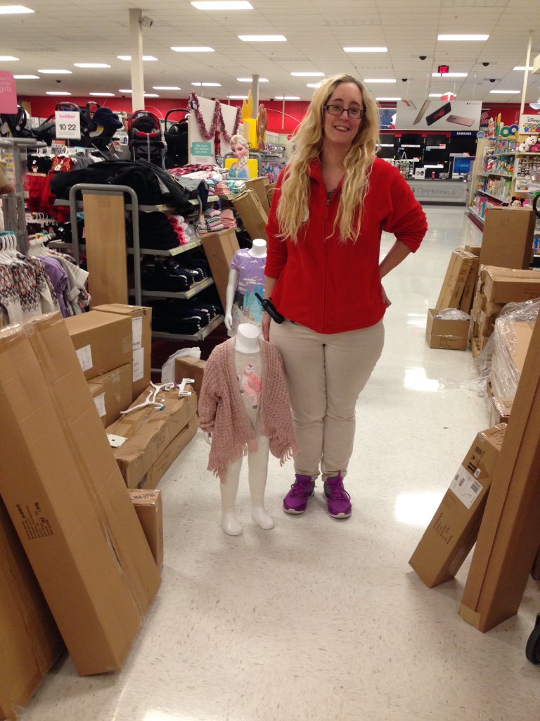 targetbronte's tweet photo. Colleen has a mini me! @saragrabbe @alschrotenboer @TGTJenwith1n @planogodess https://t.co/hYRH4wpo5O