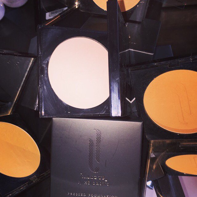 SheaSalon's tweet photo. Makeup By HD Brows Pressed Foundation / Bronzers on offer for limited time £17 https://t.co/yuOZ89VZ1N