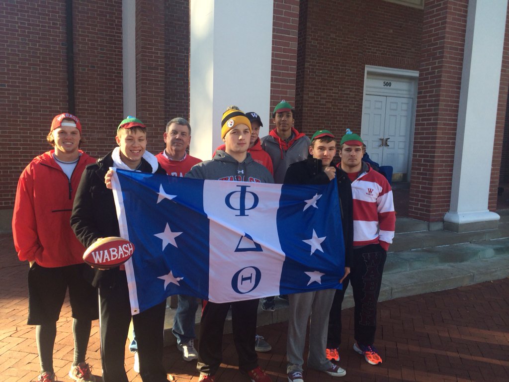 HughVandivier's tweet photo. Starting the #als #MononBellRelay @WabashCollege Chapel. @wabashpdt https://t.co/IOHlDPl9La