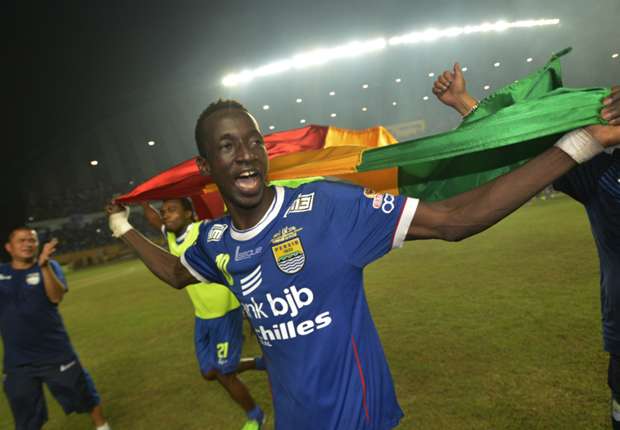 GOAL_ID's tweet photo. Desember, Makan Konate Hengkang Ke Klub Malaysia - https://t.co/OaDZxY9u1S https://t.co/z3vF3IcbGk