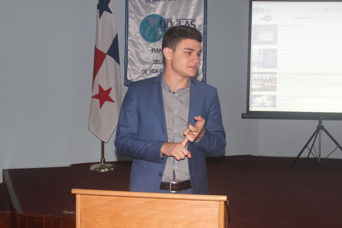 Draco de B.H.M.S UNIVERSITY CENTRE tomo los mandos y puedo brindar información de su increíble Universidad