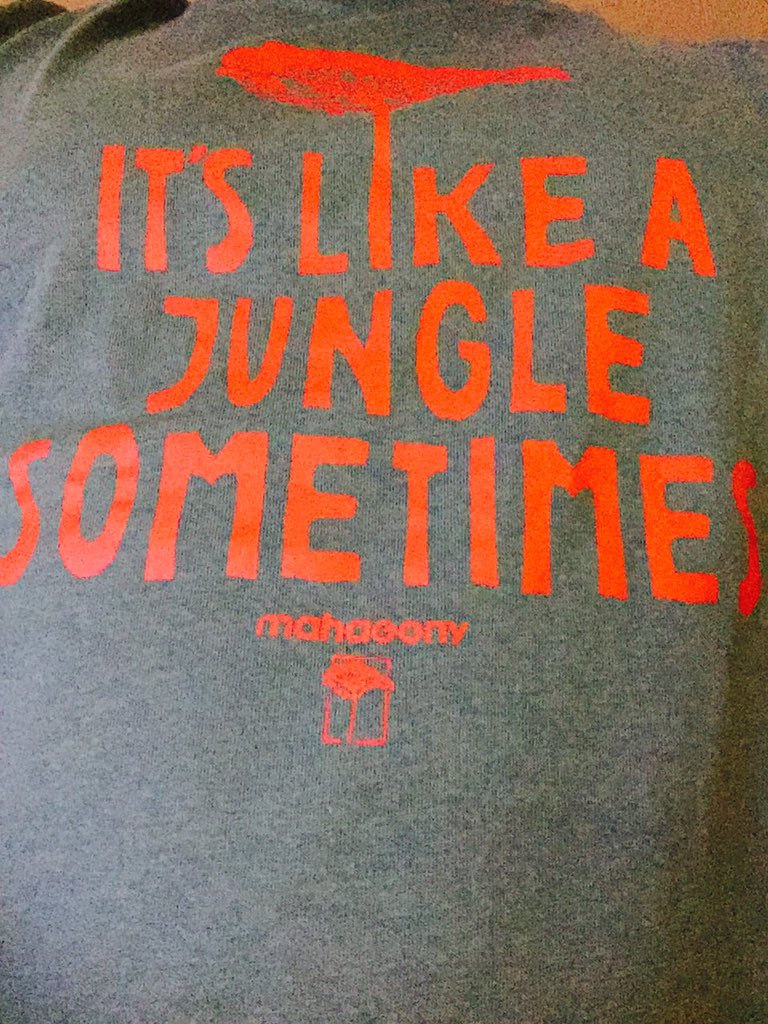 EsumePatrick's tweet image. I'm Mahagony #bestbrand #beststyle #rightmessage