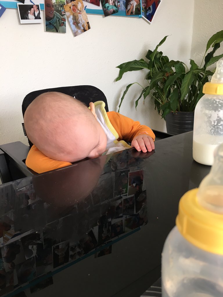 mickeyvdmark's tweet photo. Had so much fun today with little Jake. He became a real man today! #babysittermichael https://t.co/UZ11mP3kb0