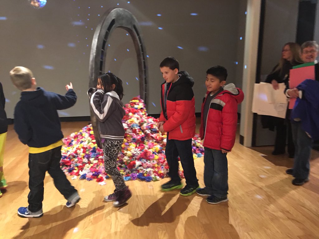 PsuArtmuseum's tweet photo. Westside 3rd & 4th graders visit the Daniel Hunt exhibit. #psuart #PittState https://t.co/qbqQsMZkfd