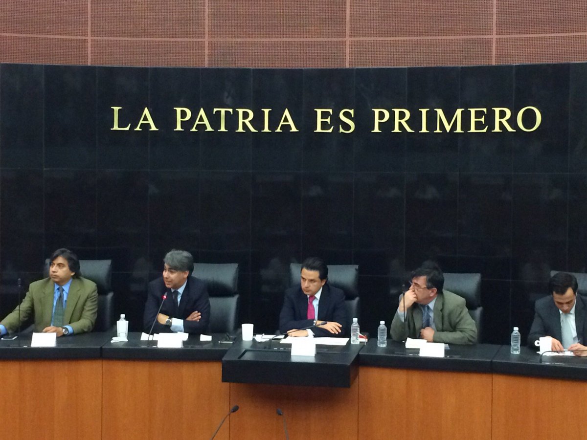 .<a href="/marcoporchile/">Marco Enríquez-Ominami</a> exponiendo invitado por <a href="/senadomexicano/">Senado de México</a> #CandidaturasIndependientes