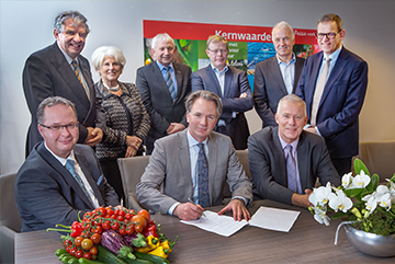 RoyalPridenl's tweet photo. Coalitie Hot van start: lange termijn samenwerkingsovereenkomst met oa: @royalpridefrank https://t.co/4HJXB9uCqh https://t.co/ieqELjBRwQ