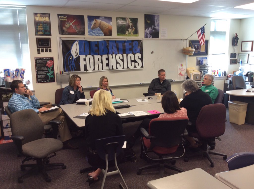 KevinCaseDSD's tweet photo. Thank you to @GPossPrincipal for opening the doors of her school today for #FlipConKansas  #ChangeTheConversation https://t.co/PWbOJt5r38