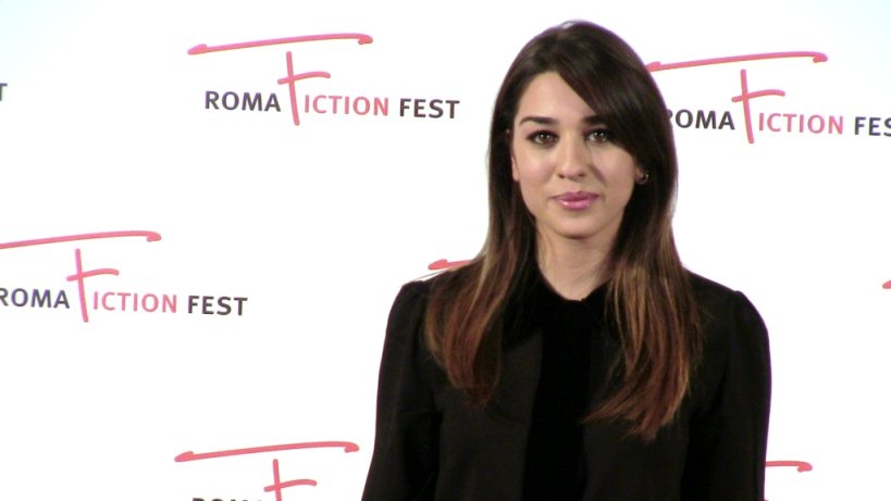 agterzapagina's tweet photo. Simona Tabasco illumina il red carpet del #RomaFictionFest2015
https://t.co/Bzf3A4QvkQ #madrina #RFF9 https://t.co/X1o2EsqHwp