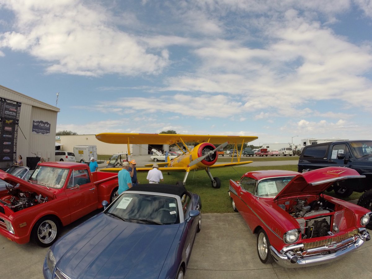 montway's tweet image. #Montway is at @CarlisleEvents #FallAutoFest!! @VisitcentralFL @SunnFunFlyIn #BurtReynolds #ikld