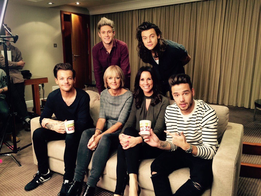 STYLATORARMY's tweet photo. The boys with @andrea_mclean for an interview! https://t.co/8P5fW7JFab