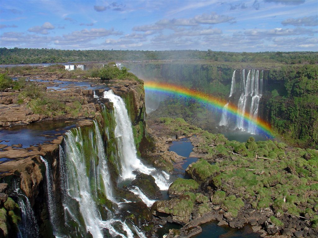 World_Parks's tweet photo. Natural Wonders of the World Falls https://t.co/iZUz3QLhw2