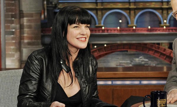 getinsideceleb's tweet photo. Pauley Perrette of "@NCIS_CBS" fame was assaulted by a homeless man outside her Los... https://t.co/8UJWS5QKAu #news https://t.co/7wmy9ySh1J