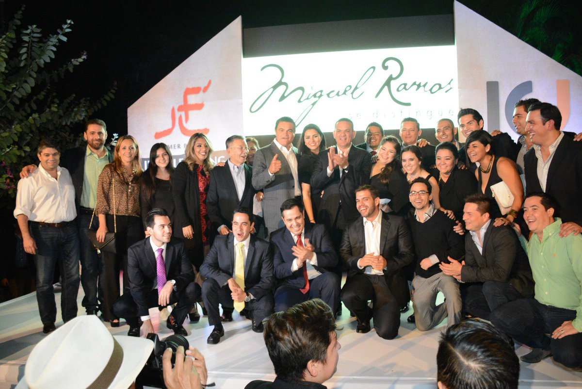 GomerMonarrez's tweet photo. Luis A. Lopez ganador en esta ocasión; seguro estoy q @CIJSinaloa seguirá siendo un motor de jóvenes empresarios https://t.co/by25Fx3qMN