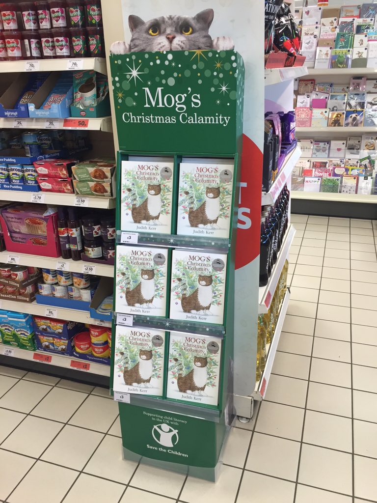 AmandaRaimes's tweet photo. Get your copy of mog's Christmas calamity at #sainsburysponteland! #mogthecat #N04JS https://t.co/fgPG8KqpKW