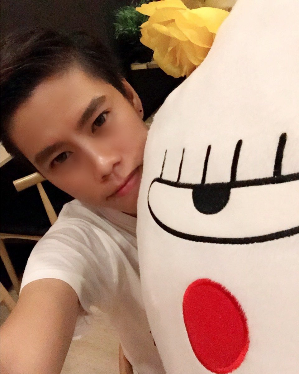 ONOPOPKUT's tweet photo. ต๊ะเอ๋!!! https://t.co/ZLrEYRJyBn