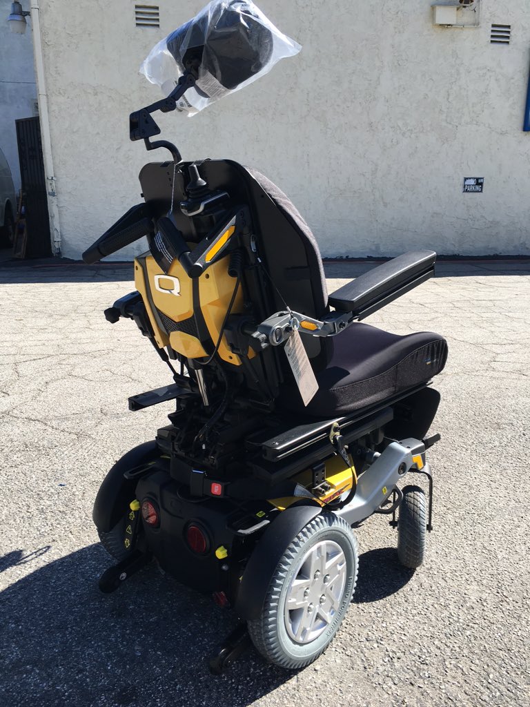HHDCali's tweet photo. We do evals for #rehab #powerchairs. Check out this @quantum_rehab Rival.Call us for an evaluation! 310)891-1954 https://t.co/K0aHsiMaje