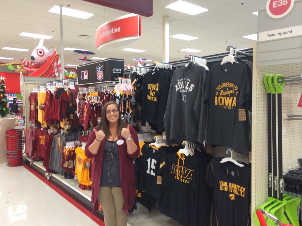 perfect zone for A perfect football team. <a href="/LeashaTGTVML/">Leasha Porter</a> playing "zone" defense in FC! #Cyclonesatheart <a href="/AliciaRoseH/">Alicia Rose Hodges</a>