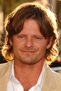 Happy Birthday to Steve Zahn (48) 
