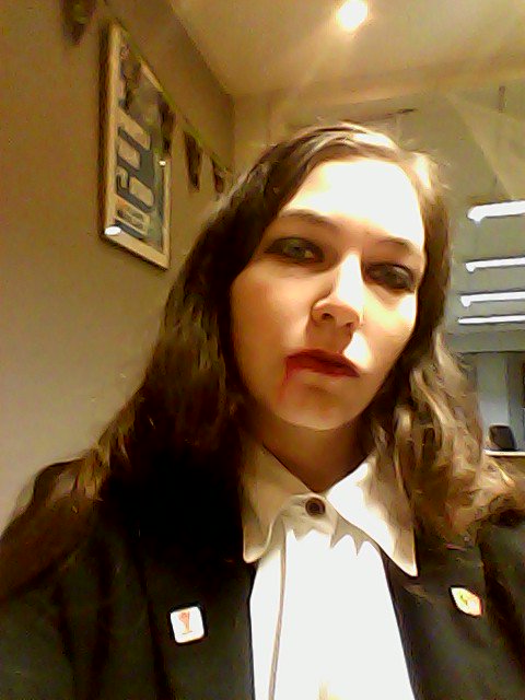 TazouDeKat666's tweet photo. #VanMaerlantstraat14 #Brabobar #VampireMe https://t.co/ArRuOzV72Z