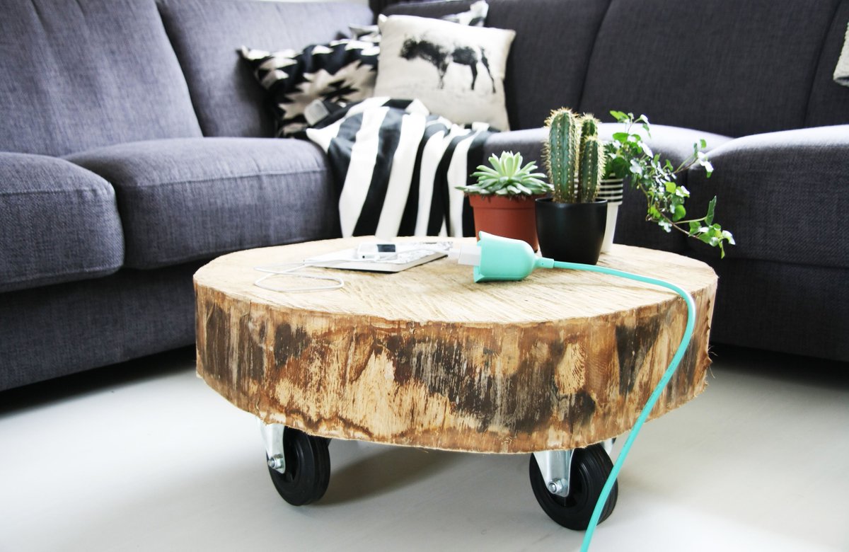 Weg met die lelijke, witte verlengsnoeren! Dit hippe snoer is verkrijgbaar in vier kleuren: bit.ly/1kSTjyg