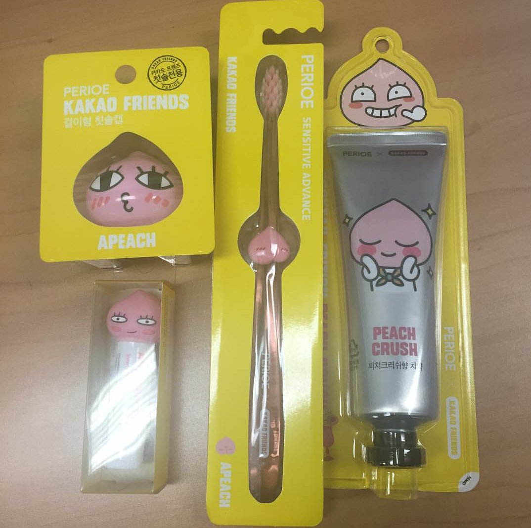 901101mim's tweet photo. 手軽に買えるカカオフレンズグッズなども！어피치がオススメですㅋㅋ https://t.co/KmMGmdOUJn