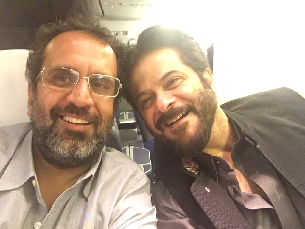 😊Flying high frm Kolkata 2 mumbai with d proud father of my fav <a href="/sonamakapoor/">Sonam K Ahuja</a> after d release of blockbuster #prdp.