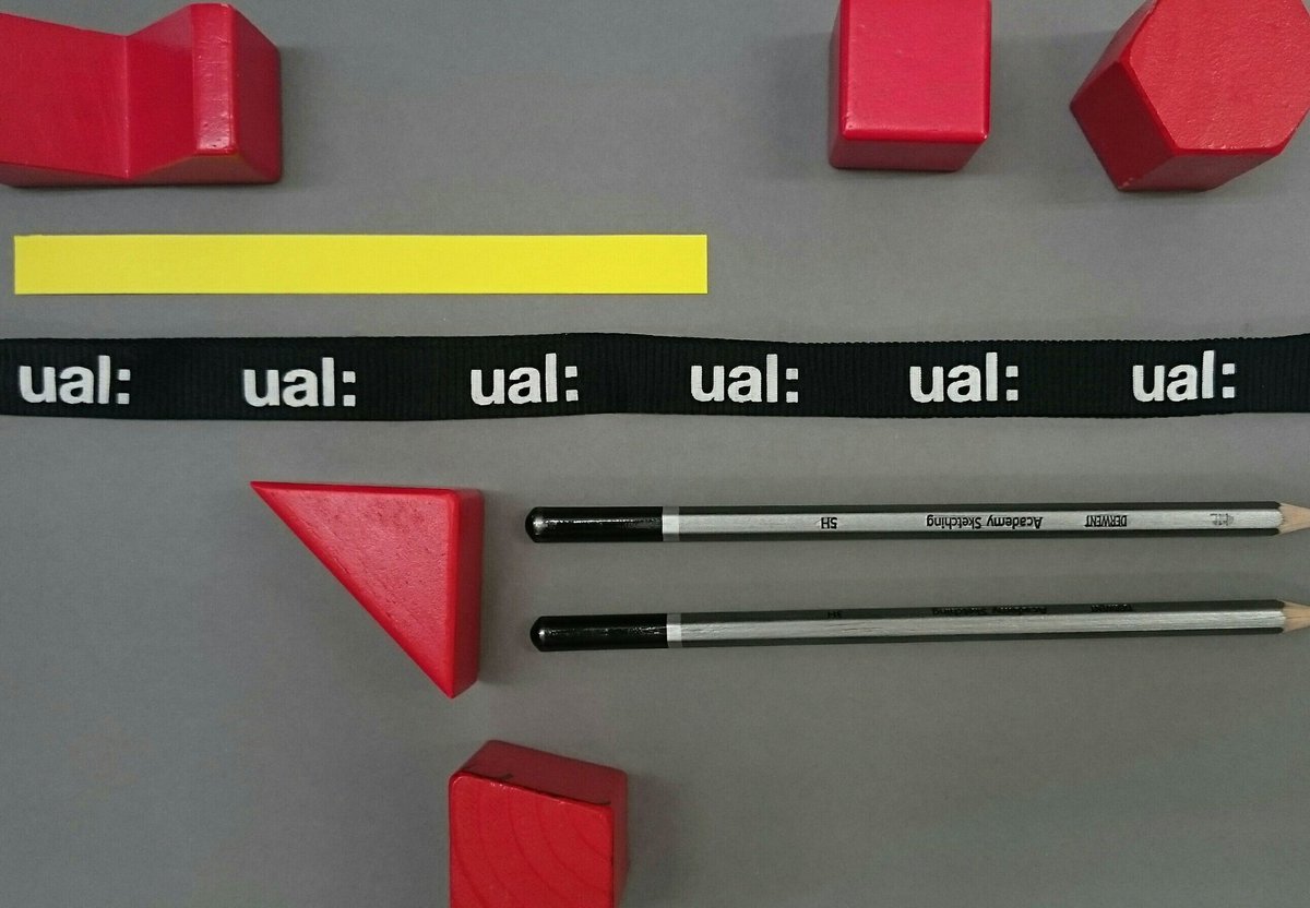 Kira_1984's tweet photo. Great colours. Can't take credit for this one @HenriettaRoss07 #DVC16 #Colourtheory #Lccgradschool https://t.co/eozk0Kc4fJ
