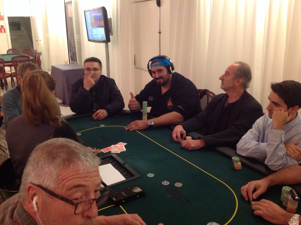 Así de optimista se muestra <a href="/confia88/">Sergio Garcia Leon</a> con sus 42k puntos y muy cómodo en su mesa.
Suerte Sergio! #CEP