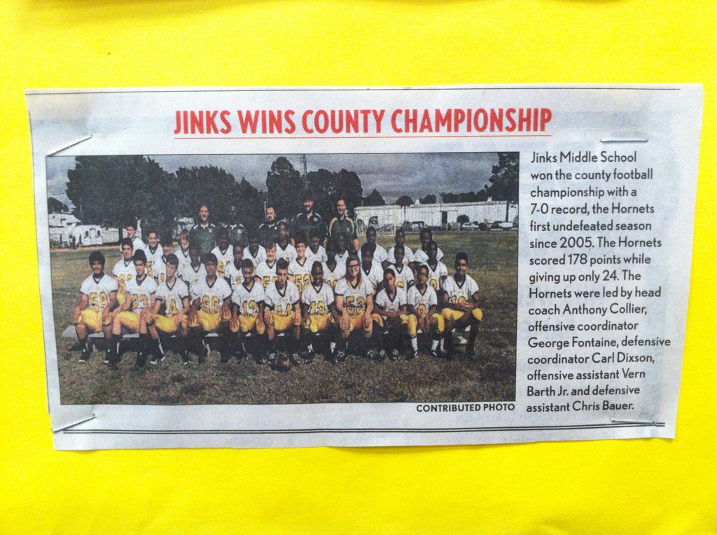 CoachCarlDixon2's tweet photo. We made the paper...so proud of these guys...#CountyChampions 2015 #GoHornets 🏆🐝🏈 https://t.co/vpgzCoLT5m