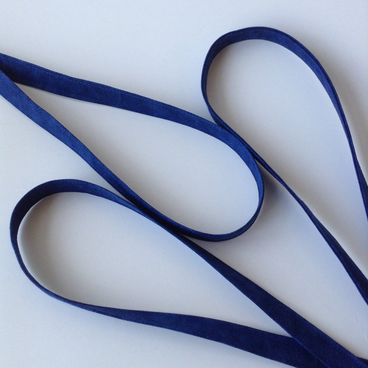 lilfoxdesigns's tweet image. Navy blue key chain wrist strap - wrist strap key fob - cell phone… etsy.com/listing/202502… #Etsymntt #WristletStrap