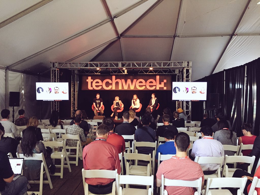 bryanlanders's tweet image. Design panel at #TechweekLA. Why &apos;wow&apos;/&apos;beautiful&apos; aren&apos;t enough. @RachelAubrey @angel @KyleHeller @rtsnance #ux
