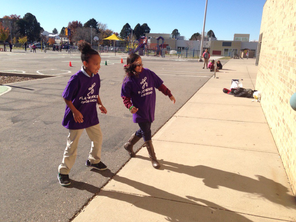 eymcmullen's tweet photo. Love being able to visit recess! @PlayworksCO #playworksforeverykid https://t.co/gLEamnWkj2
