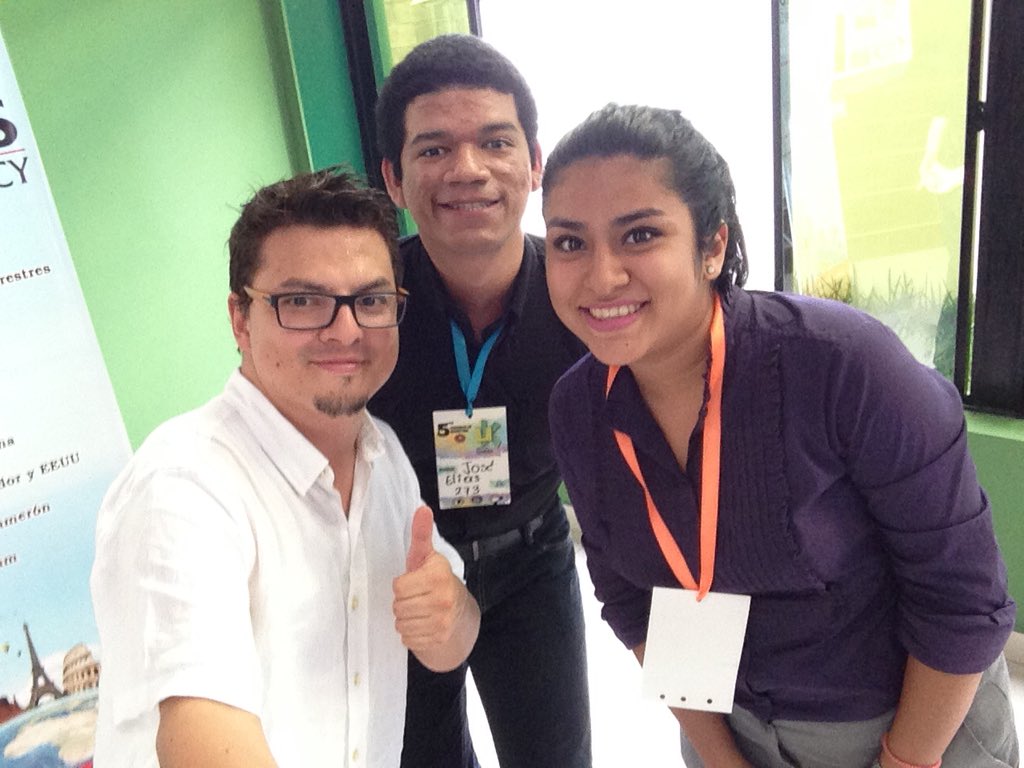 kloscorrea's tweet photo. Muy amables todos en  @Congreso2015UK https://t.co/Rt2QmTJNsn