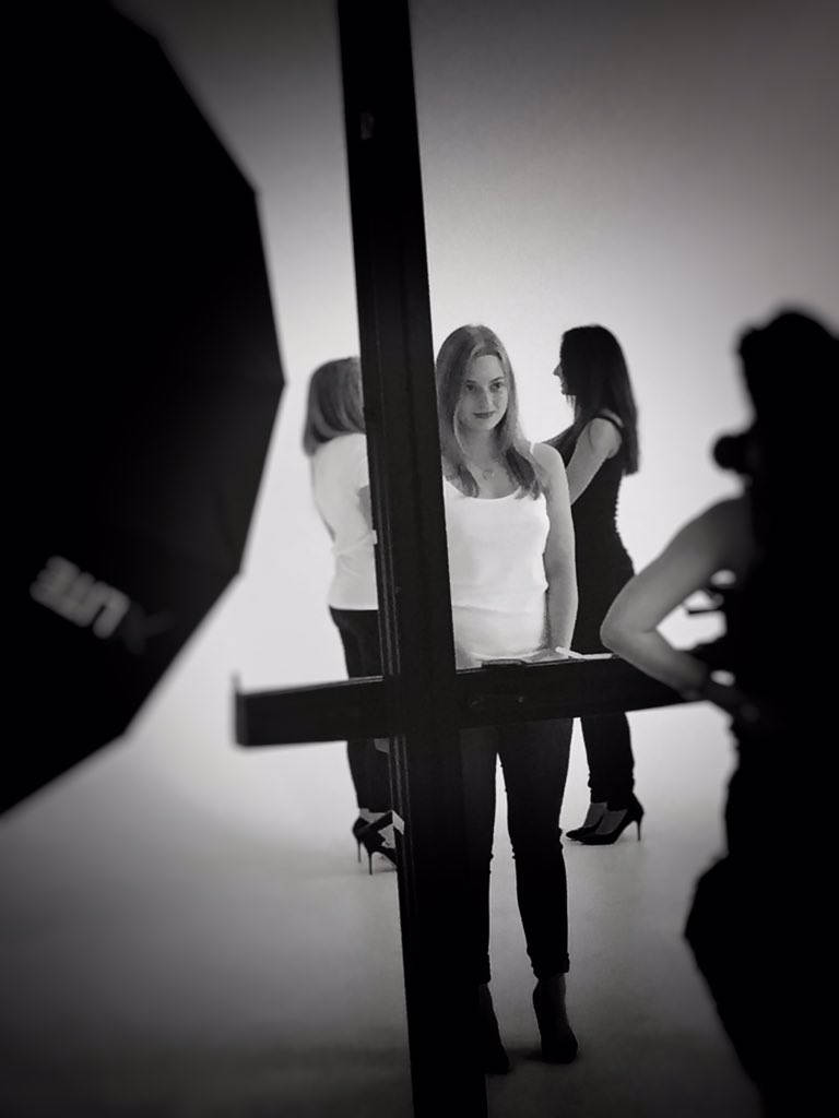 AcademyofModels's tweet photo. #TVC training! We love this class!
#AustralianAcademyofModelling https://t.co/A8BChi4vKm