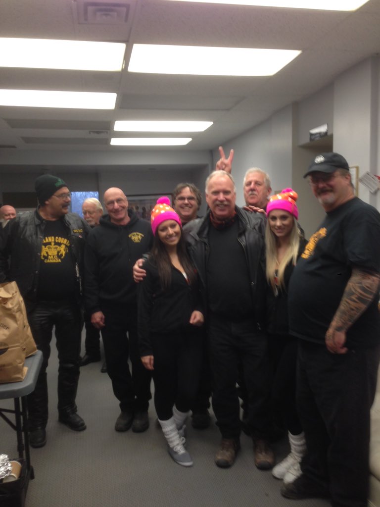 Breakfast with Hooters girls at Giant FM on the way to Port Dover this morn.