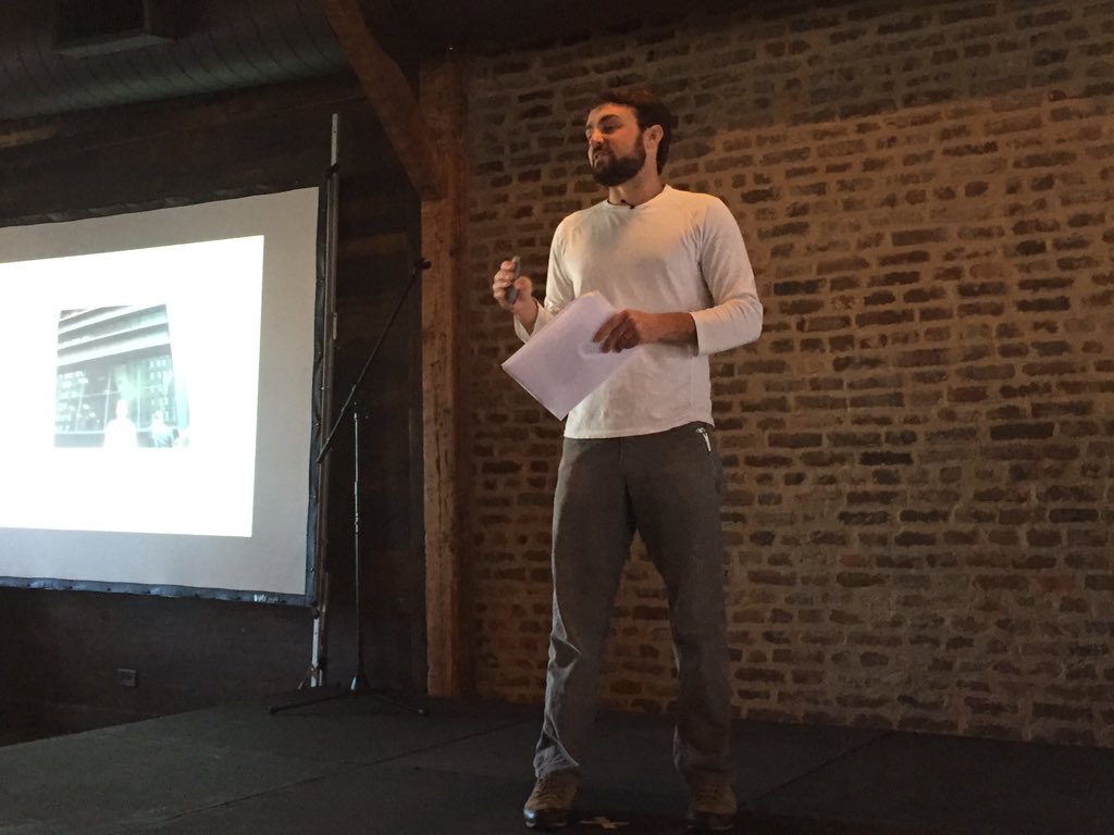 MojoMediaPros's tweet photo. @CHARGEstories @jsfoundry James Ray, Little Seed Farm -- It all began with carrot tops and toilet bowl cleaner. :-) https://t.co/U3jr6ZIZLT