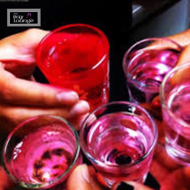 bay_lounge's tweet photo. Cheers To The Weekend! 

If you're out in The Bay tonight.....Visit us!
106 Bute Street

#FunFridays 
#CardiffBay https://t.co/zewS6mA6FW