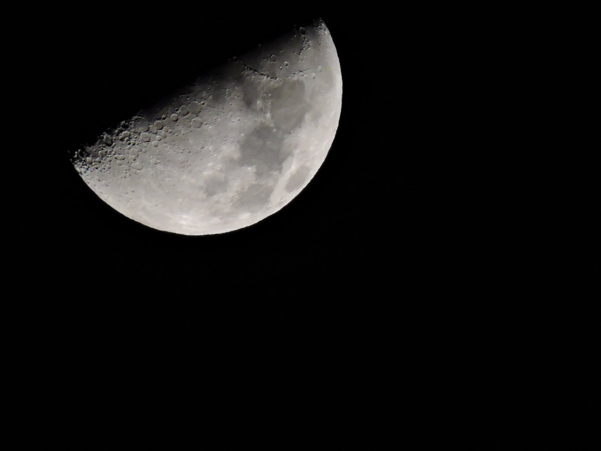 djmurpho's tweet image. @CrystalHayes917 #Grateful ...and Happy Birthday #cosmicgrid ... #themoon #vinyl #picturetaker