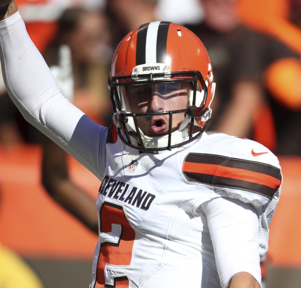 SNFonNBC's tweet photo. Report: Johnny Manziel expected to start this week https://t.co/tTtBVCba9c https://t.co/rOgiYDSsI6