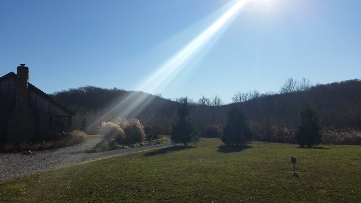 TheRemedyRanch's tweet photo. What an absolutely picture perfect day today in #BrownCounty at The Remedy Ranch! @ILuvBrownCounty ! https://t.co/CS61FHJJJS