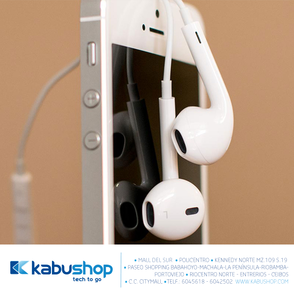 kabushop's tweet photo. Encuentra en @Kabushop los #EarPods que estabas buscando. ¡No te quedes sin los tuyos! https://t.co/AADdBFnH9L