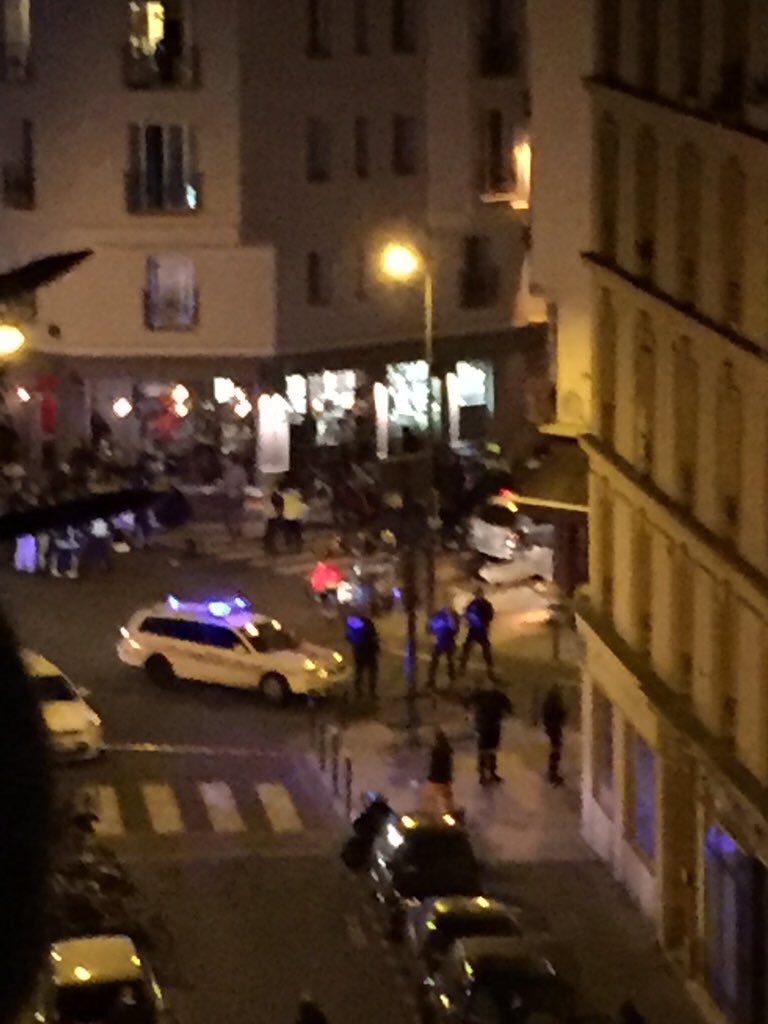 Limportant_com's tweet photo. #Paris shooting: reports of at least 3 dead, 7 injured. Unconfirmed. https://t.co/XxkIeEC78A